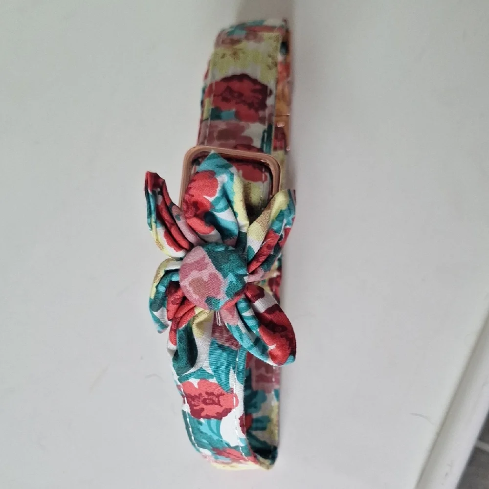 Girl Dog Floral Multicolor Dog Collar with Detachable Flower